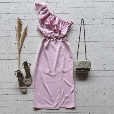 Dondoca_com_br Vestido Midi Forrado Um Ombro So Babados E Fenda Rosa