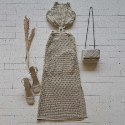 Dondoca_com_br Vestido Trico Midi Detalhado Com Abertura Na Cintura Bege