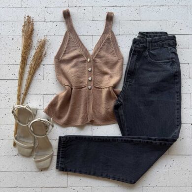 Dondoca_com_br Regata Modal Peplum Detalhe Botoes Nude