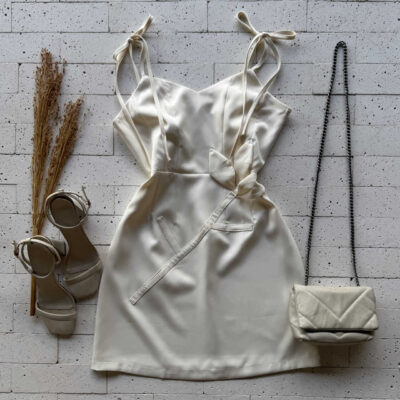 Dondoca_com_br Vestido Alfaiataria Alca Lacinho E Aplique Flor Off