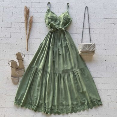 Dondoca_com_br Vestido Midi Detalhado Em Gripier Com Cinto Faixa Verde Oliva