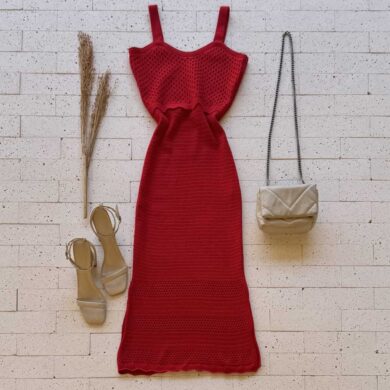 Dondoca_com_br Vestido Trico Midi Busto Furinhos E Fenda Vermelho