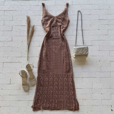 Dondoca_com_br Vestido Trico Midi Detalhado Com Fenda Nude