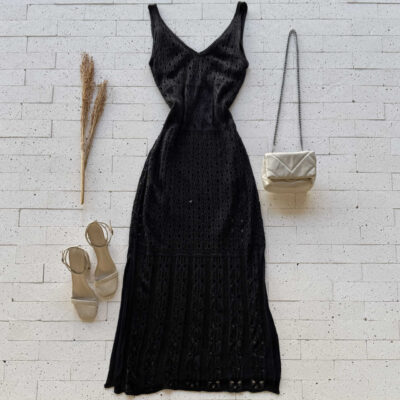 Dondoca_com_br Vestido Trico Midi Detalhado Com Fenda Preto