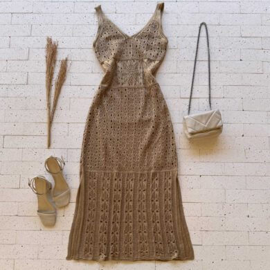 Dondoca_com_br Vestido Trico Midi Detalhe Lurex Com Fenda Caramelo