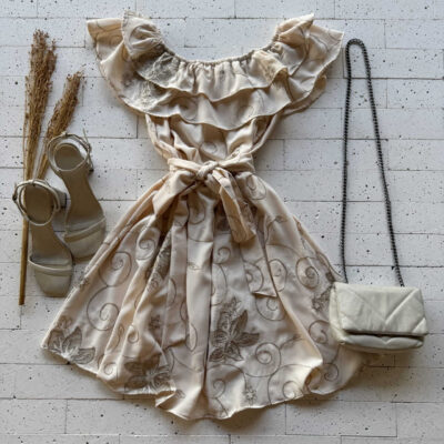 Dondoca_com_br Vestido Ciganinha Bordado Lurex Com Amarracao Fixa Bege