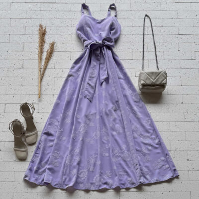 Dondoca_com_br Vestido Longo Bordado Alcinha E Amarracao Fixa Lavanda