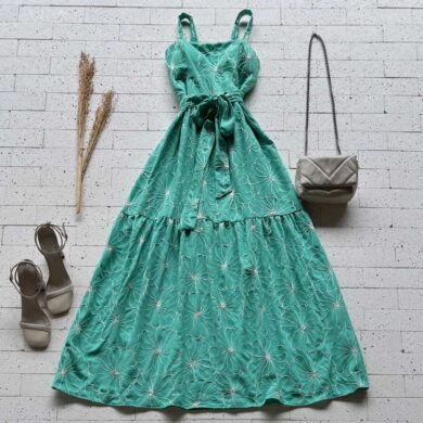 Dondoca_com_br Vestido Longo Bordado Lurex Camadas E Cinto Faixa Menta