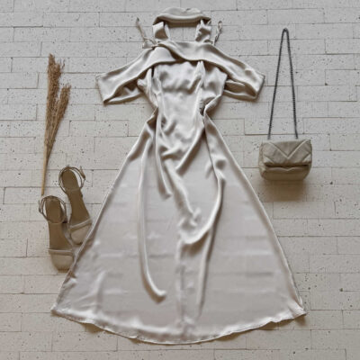 Dondoca_com_br Vestido Midi Acetinado Com Lenco No Pescoco Bege