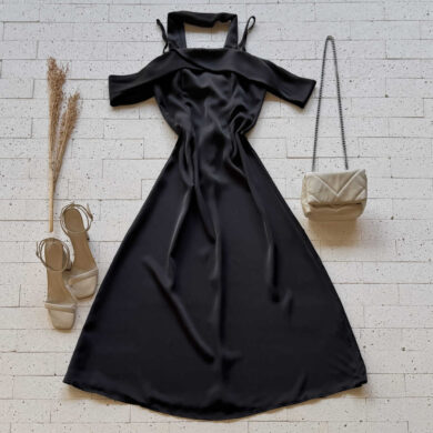 Dondoca_com_br Vestido Midi Acetinado Com Lenco No Pescoco Preto