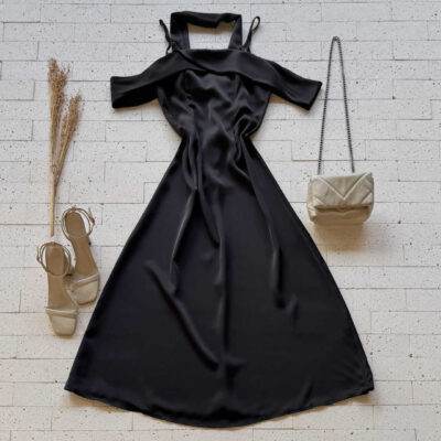 Dondoca_com_br Vestido Midi Acetinado Com Lenco No Pescoco Preto