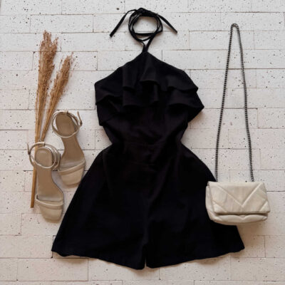 Dondoca_com_br Macaquinho Feminino Com Babado No Busto Preto