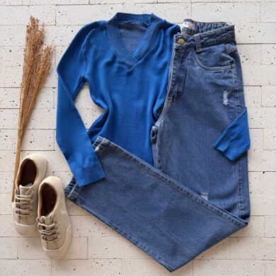 Dondoca_com_br Blusa Trico Gola V Basic Azul Bic