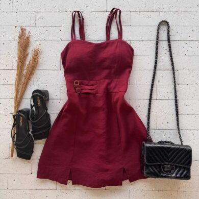 Dondoca_com_br Vestido Curto Com Short Embutido E Botoes Na Cintura Vinho