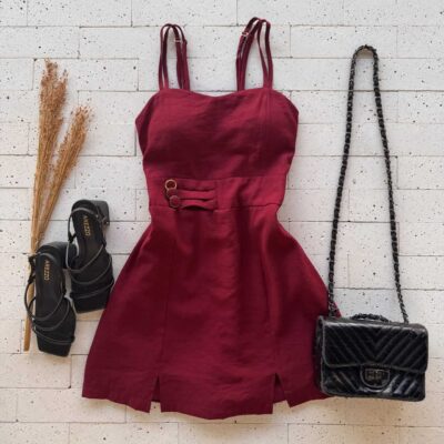 Dondoca_com_br Vestido Curto Com Short Embutido E Botoes Na Cintura Vinho