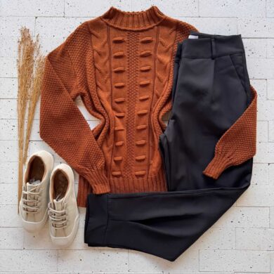 Dondoca_com_br Blusa Trico Detalhada Com Bolhas Frontais Telha