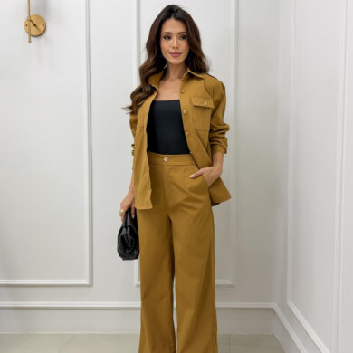 Dondoca_com_br Conjunto Camisa Alongada Detalhe Botoes E Pantalona Caramelo