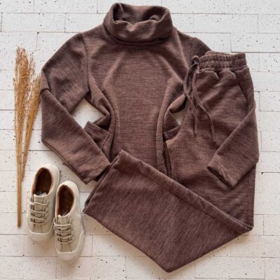 Dondoca_com_br Conjunto Lanzinha Blusa Detalhe Bolsos E Pantalona Marrom