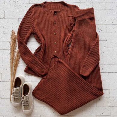 Dondoca_com_br Conjunto Trico Mousse Blusa Detalhe Recorte E Pantalona Telha