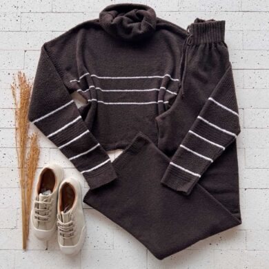 Dondoca_com_br Conjunto Trico Mousse Cropped Listra E Calca Pantalona Cafe