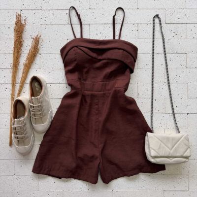 Dondoca_com_br Macaquinho Marrant Com Pregas Detalhada Cafe