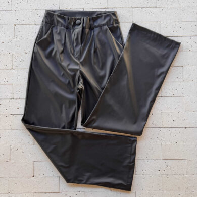 Dondoca_com_br Calca De Couro Sintetico Wide Leg Preto