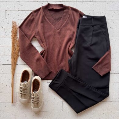 Dondoca_com_br Blusa Trico Gola V Basic Marrom