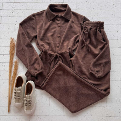 Dondoca_com_br Conjunto Blusa Com Ajuste Na Cintura E Calca Ampla Marrom