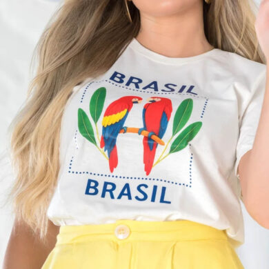 Dondoca_com_br Camiseta Feminina Do Brasil Estampa Araras Off White