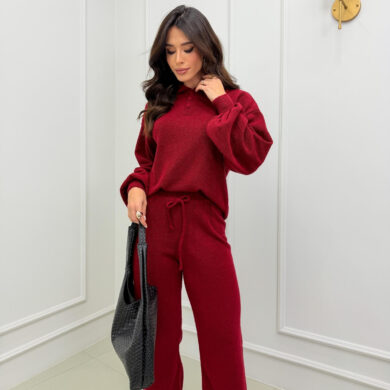 Dondoca_com_br Conjunto Trico Mousse Blusa Golinha E Botoes E Pantalona Vermelho
