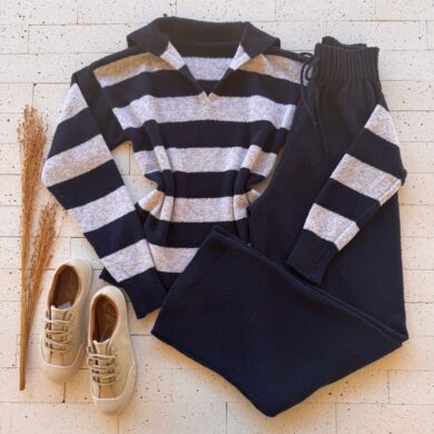 Dondoca_com_br Conjunto Trico Mousse Blusa Listrada Com Gola E Pantalona Marinho