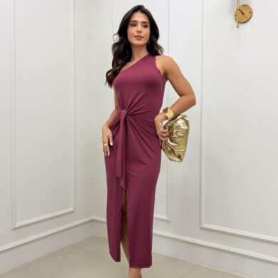 Dondoca_com_br Vestido Midi Um Ombro So Com Fenda E Nozinho Na Cintura Vinho