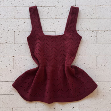 Dondoca_com_br Regata Modal Peplum Ponto Detalhado Vinho