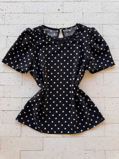 Dondoca_com_br Blusa Poa Decote Trancado Preta