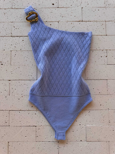 Dondoca_com_br Body Modal Um Ombro So Detalhe Fivela Azul