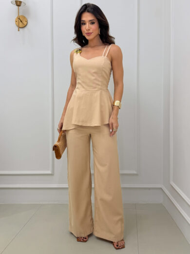 Dondoca_com_br Conjunto Peplum Assimetrico Detalhe Alca E Pantalona Bege