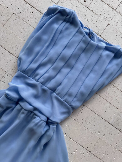 Dondoca_com_br Vestido Curto Com Short Embutido Chifon Detalhe Pregas Azul