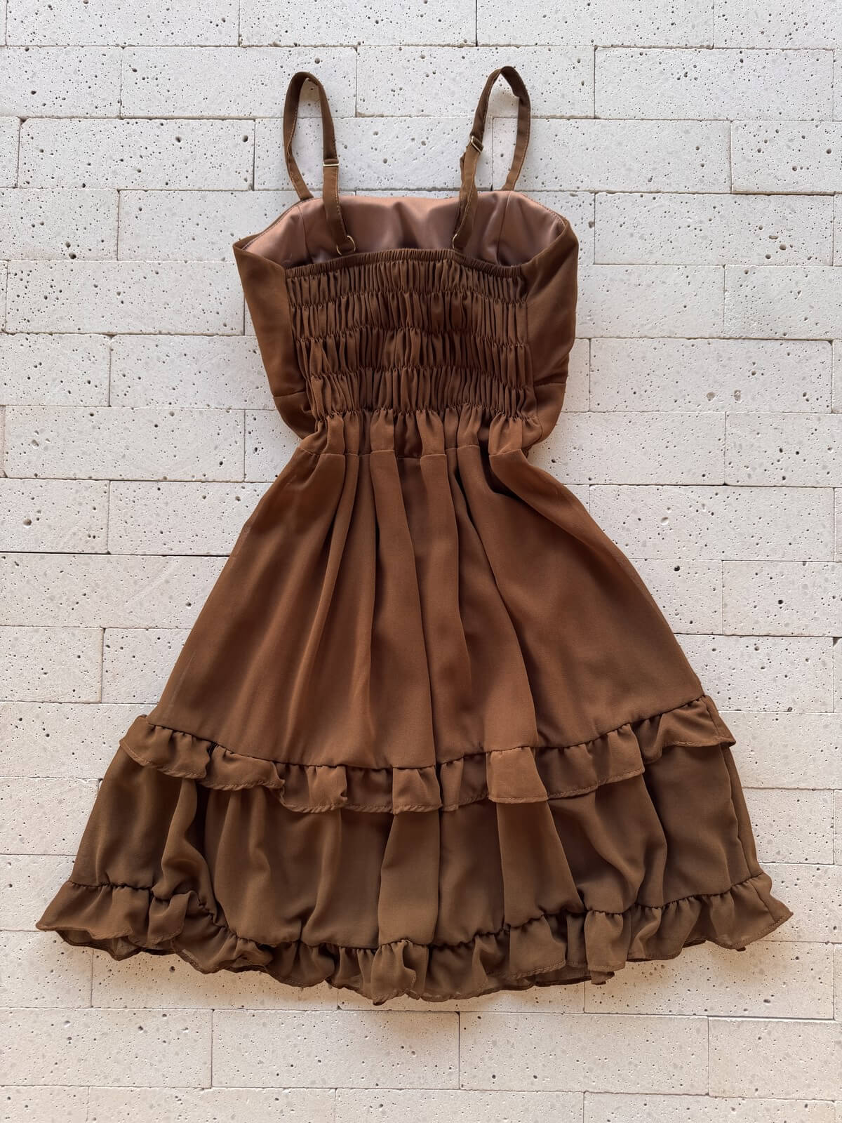 Dondoca_com_br Vestido Chifon Com Bojo Detalhe Babadinhos Cafe
