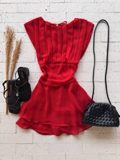 Dondoca_com_br Vestido Curto Com Short Embutido Chifon Detalhe Pregas Vermelho