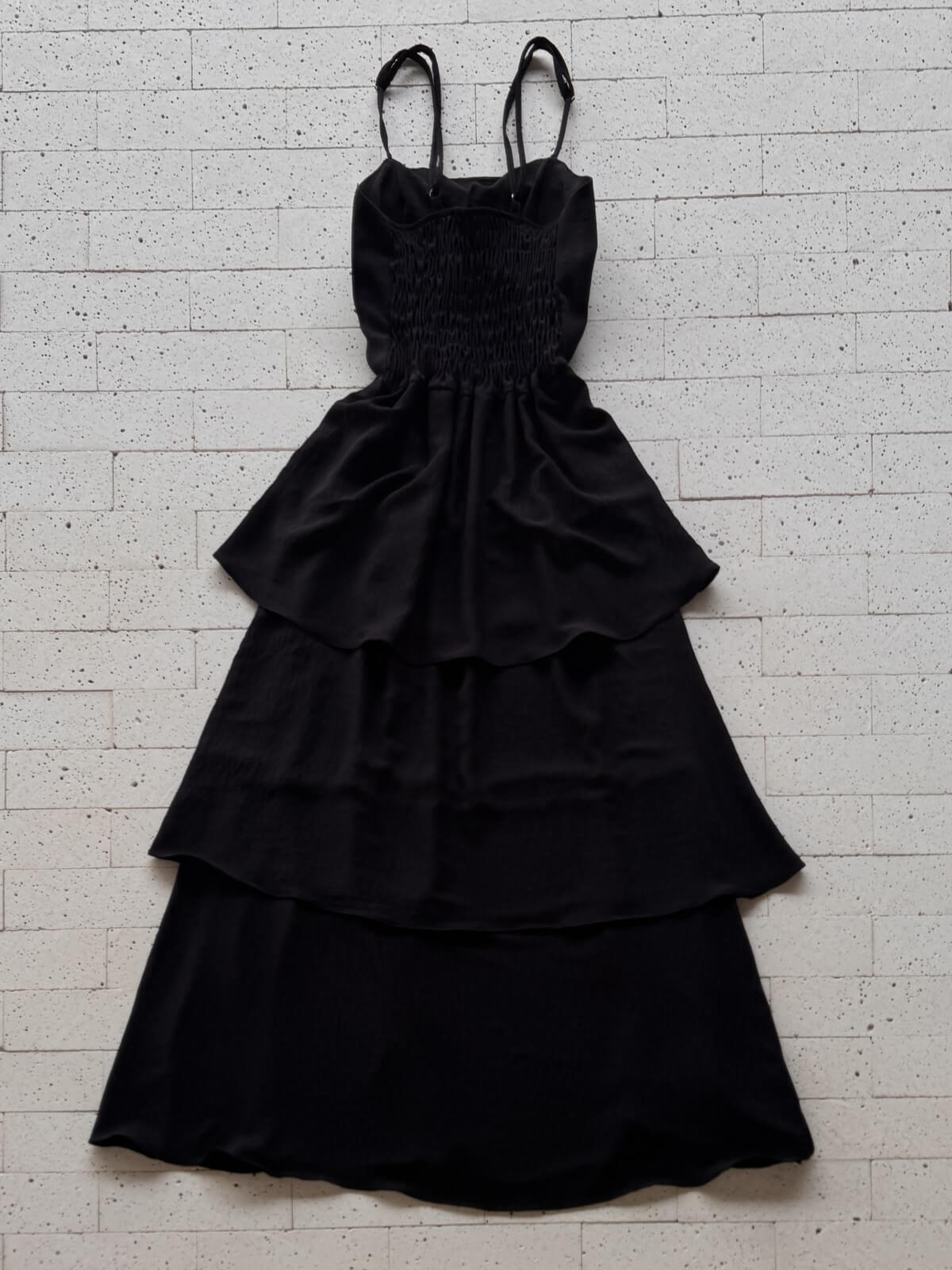 Dondoca_com_br Vestido Maxi Midi Alcinha E Camadas Tres Marias Preto