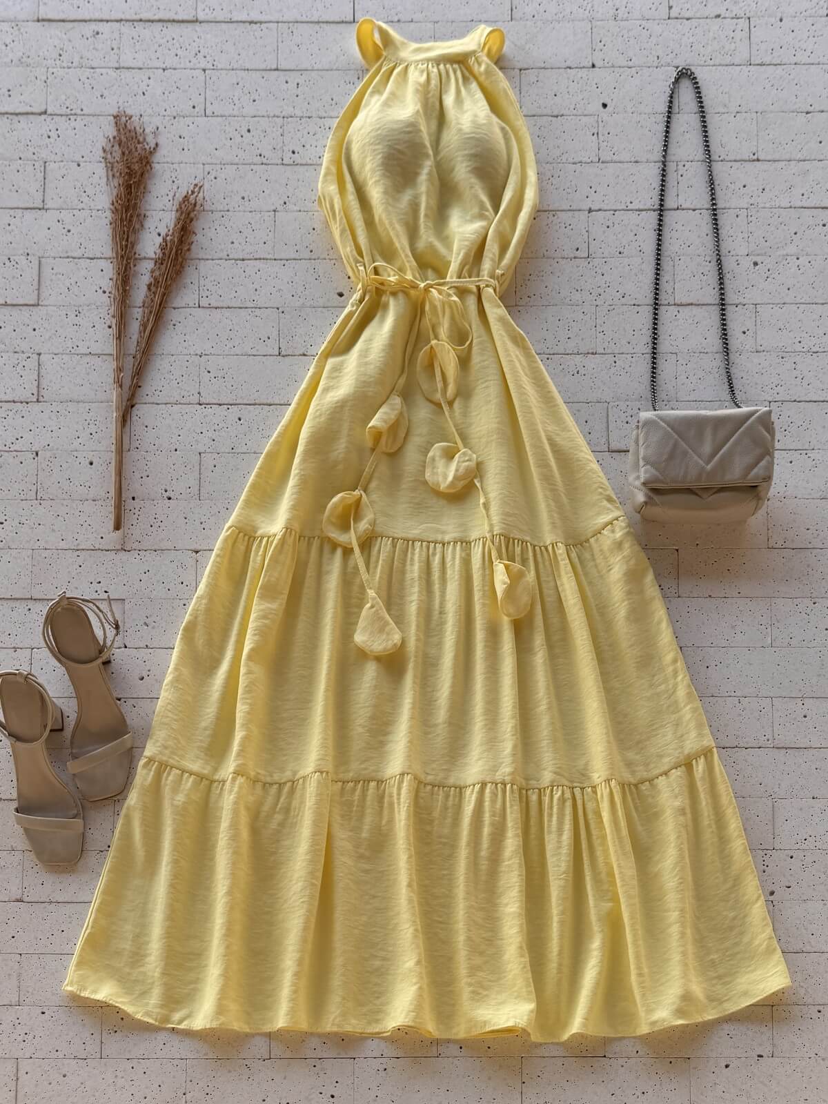 Amarelo