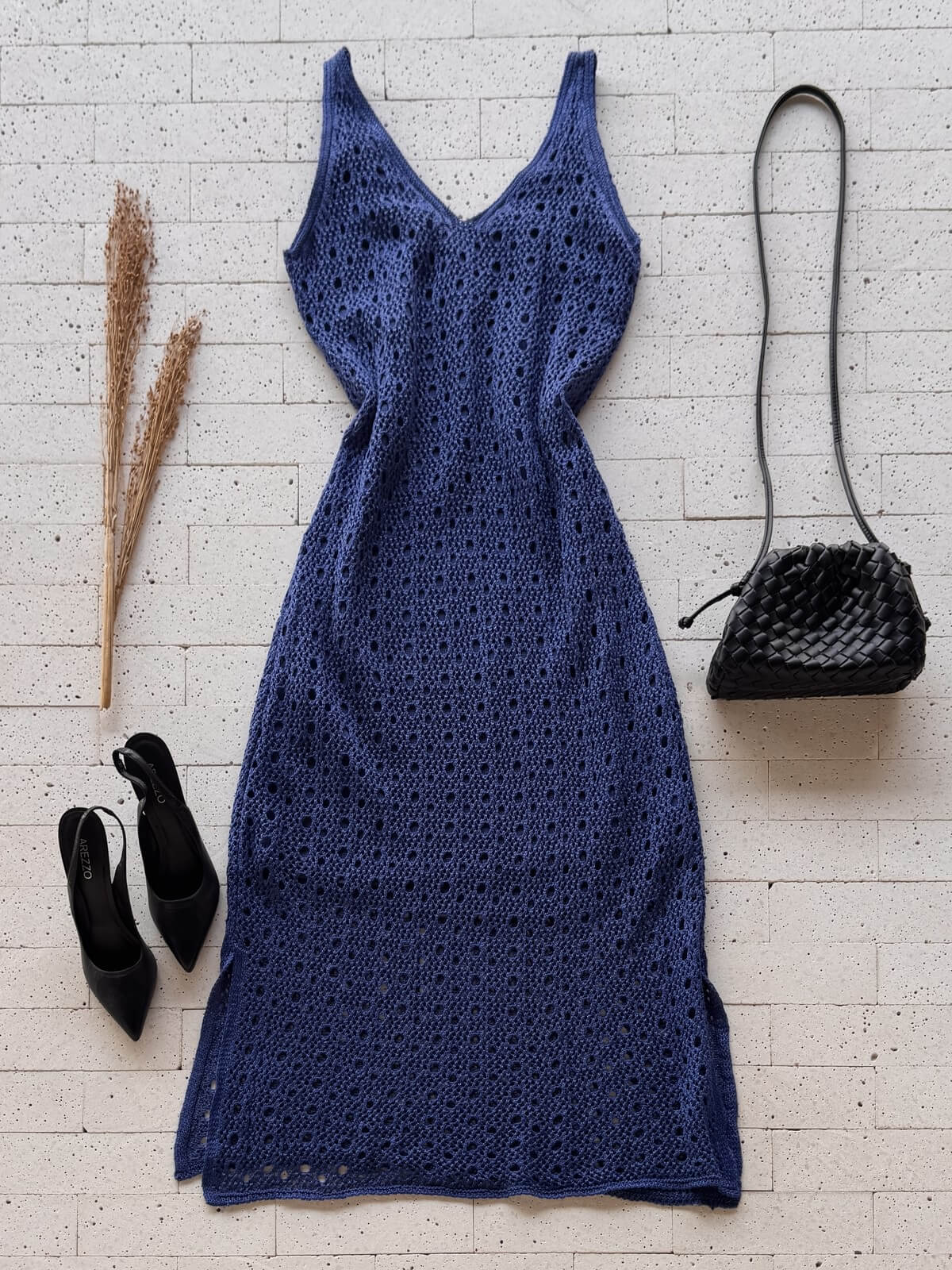 Dondoca_com_br Vestido Trico Maxi Midi Detalhado Com Fenda E Lurex Azul